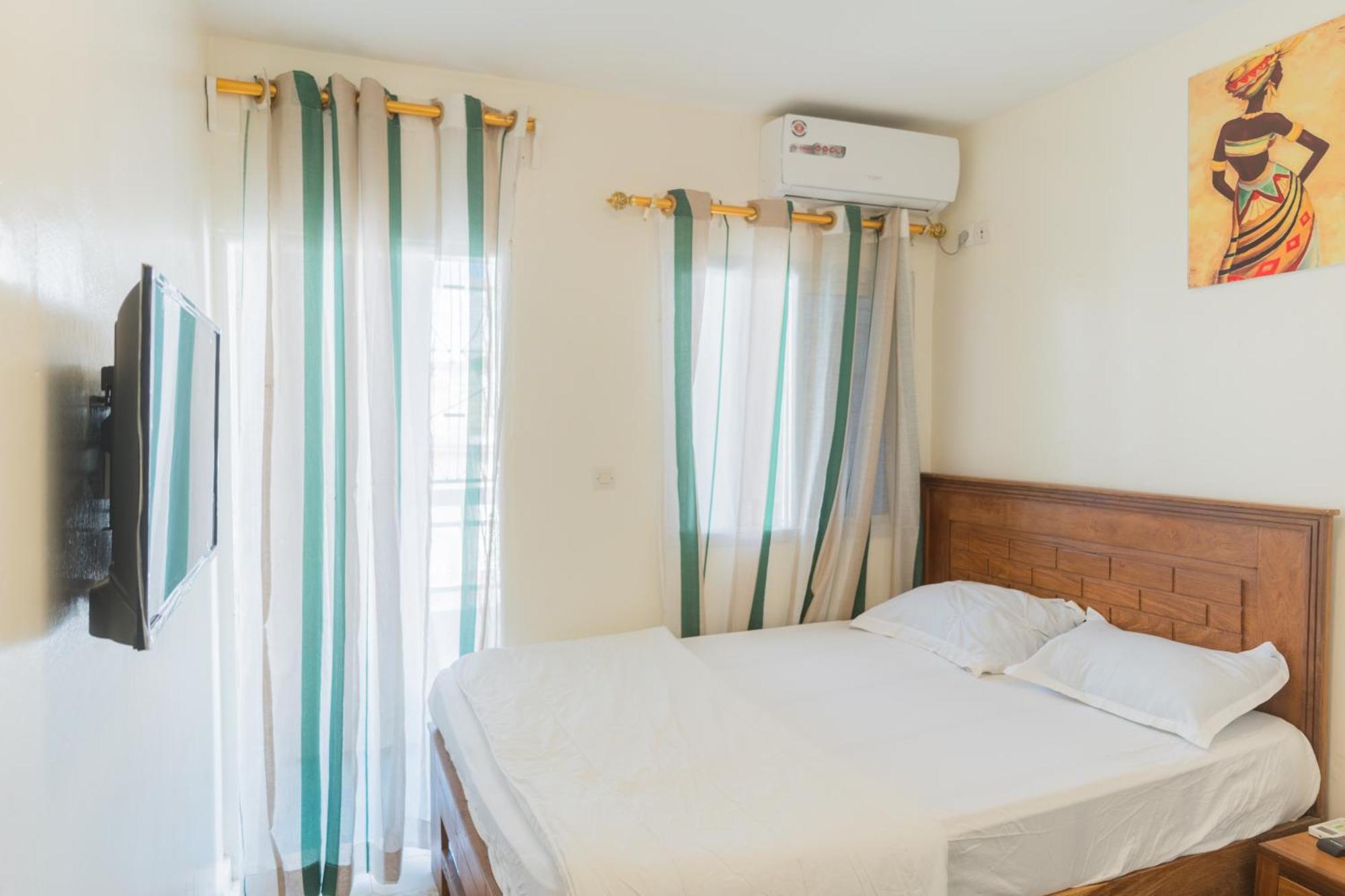 Residence Kane Diallo- Appartements Elegants Et Centraux A Dakar Dış mekan fotoğraf