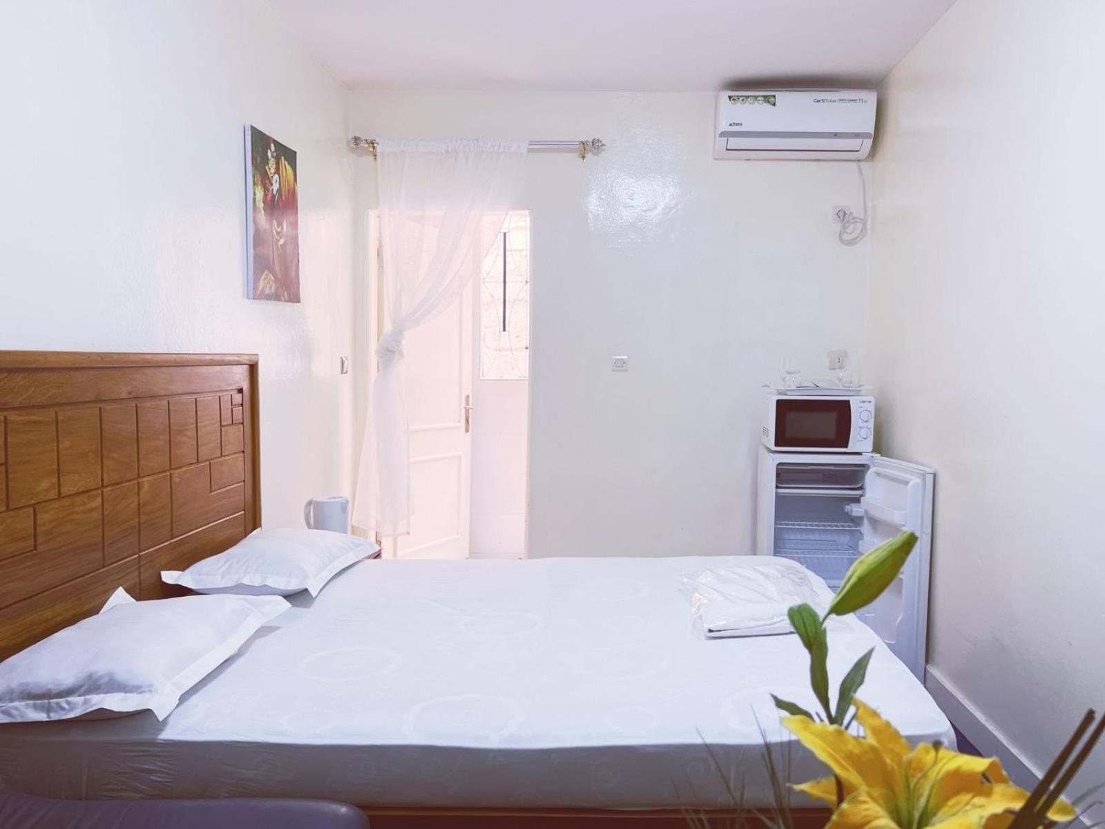 Residence Kane Diallo- Appartements Elegants Et Centraux A Dakar Dış mekan fotoğraf